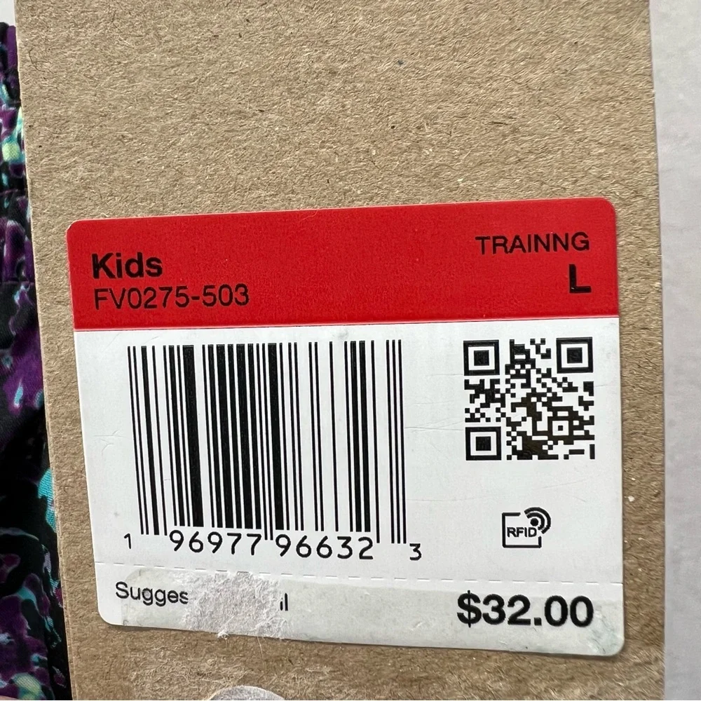 Nike youth blue & purple Patterned‎ Athletic Shorts large